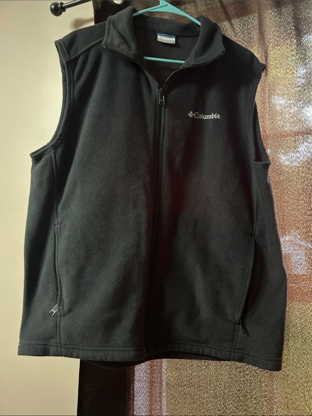 Columbia  Black Fleece Vest - Full Zip
